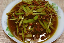 快炒芹菜牛肉丝的做法