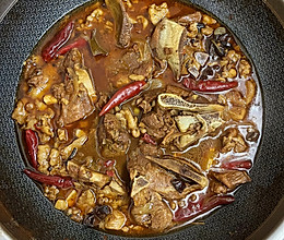 老北京羊蝎子(可做火锅)的做法