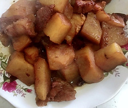 土豆炖肉的做法