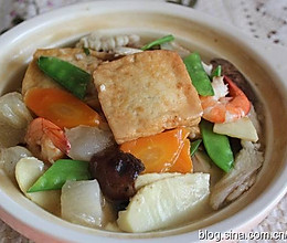 八珍豆腐煲的做法