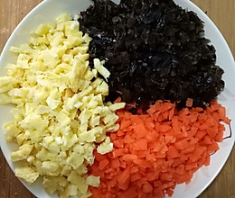 素三鲜饺子的做法
