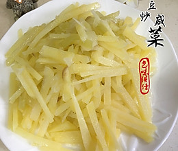 土豆炒咸菜#我要上首页清爽家常菜的做法