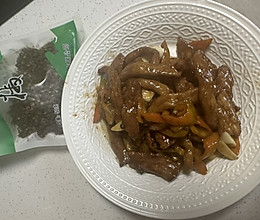 青花椒松板肉的做法
