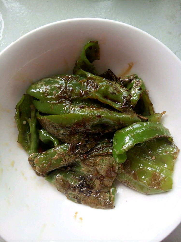 虎皮辣椒的做法