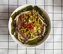 自制鸭血粉丝的做法