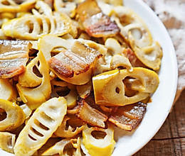 《春日时令菜》春笋炒腊肉的做法