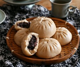 #春日露营#红豆黑芝麻全麦包的做法