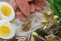 鸡汤米线的做法