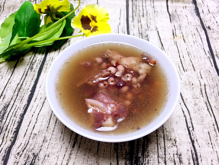 红豆薏米排骨汤的做法