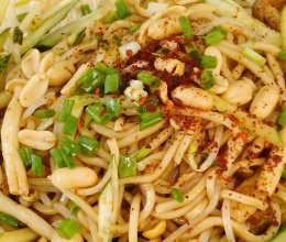 菌菇凉拌面的做法