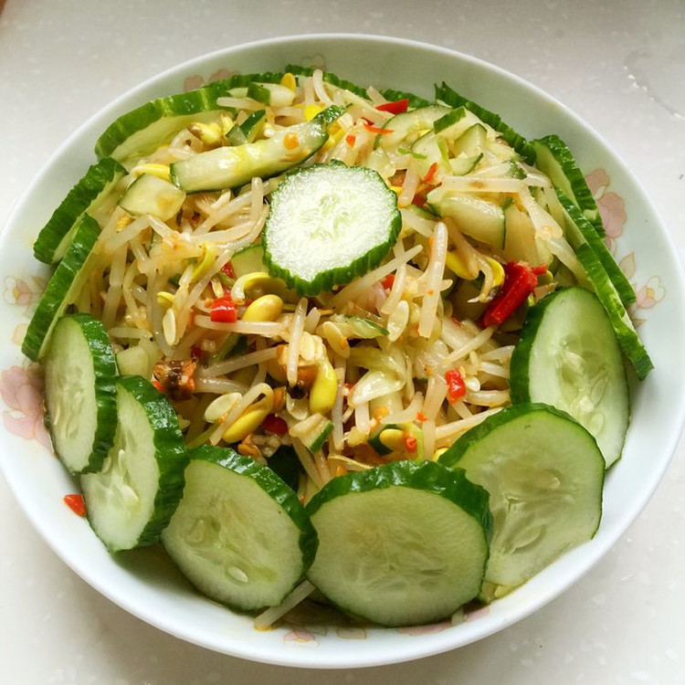 凉拌豆芽黄瓜的做法