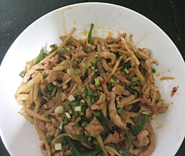 子姜肉丝的做法
