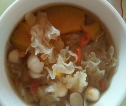 银耳百合莲子羹的做法