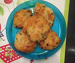 黑胡椒腌肉土豆饼的做法