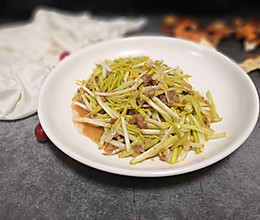 肉末韭黄的做法