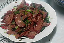 青蒜红肠的做法