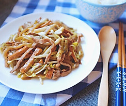 榨菜炒肉丝的做法