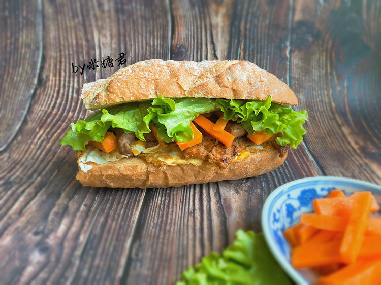 越南烤肉法棍三明治Banh Mi的做法