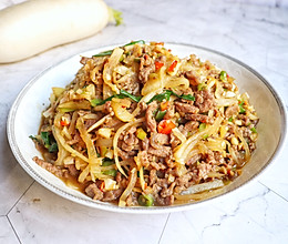 白萝卜丝炒牛肉#肉食者联盟#的做法