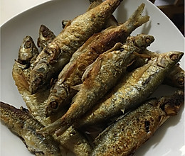 香煎秋刀鱼的做法