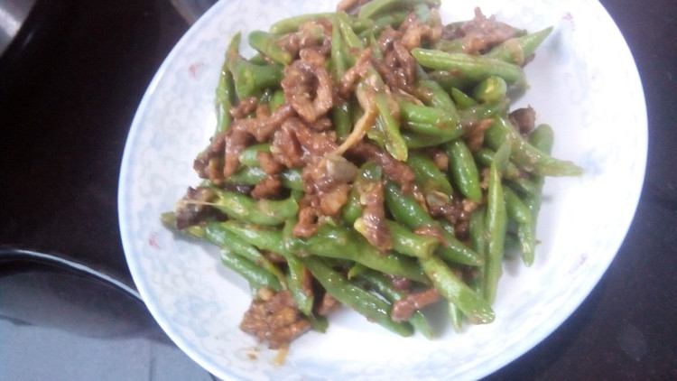 豆角炒肉的做法