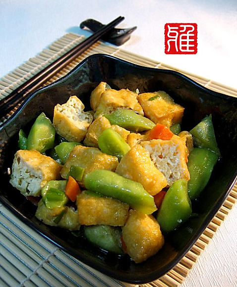 茶树菇炖鸡的做法