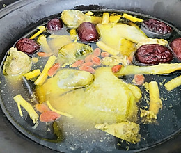 老酒煲鸽子汤的做法