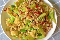 花菜炒肉的做法