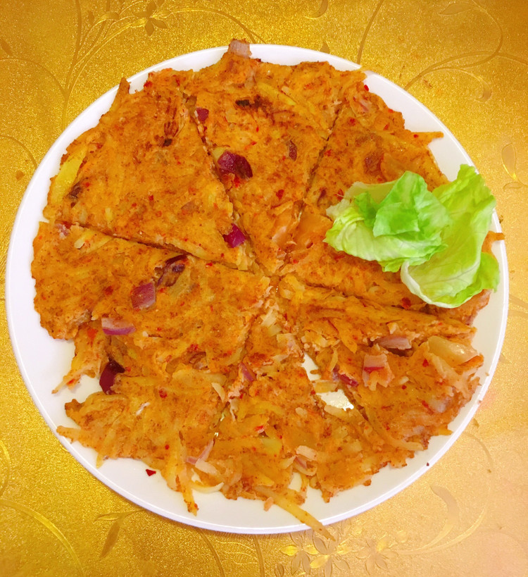 减脂期也可以吃的土豆丝泡菜煎饼的做法