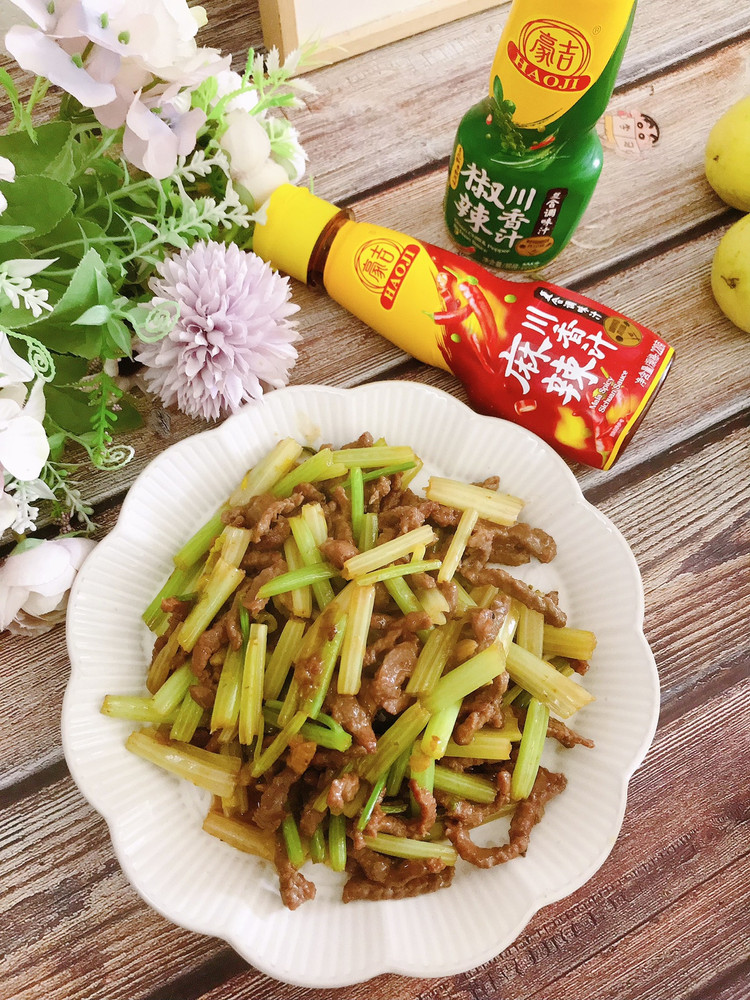 芹菜炒牛肉的做法