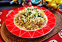 肉炒自发绿豆芽的做法