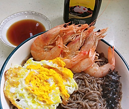 #夏日餐桌降温企划#捞汁海鲜荞麦面的做法