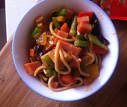 丁丁炒面的做法