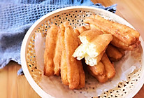 金黄酥脆的奶香小油条的做法