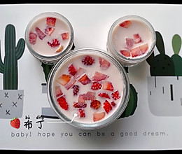 草莓布丁的做法