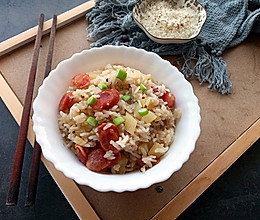 电饭锅腊肠土豆焖饭的做法