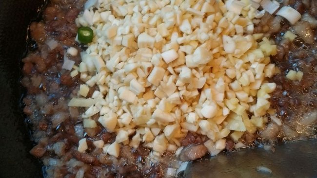 秘制香辣牛肉酱的做法