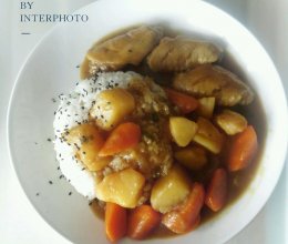 土豆咖喱鸡翅的做法