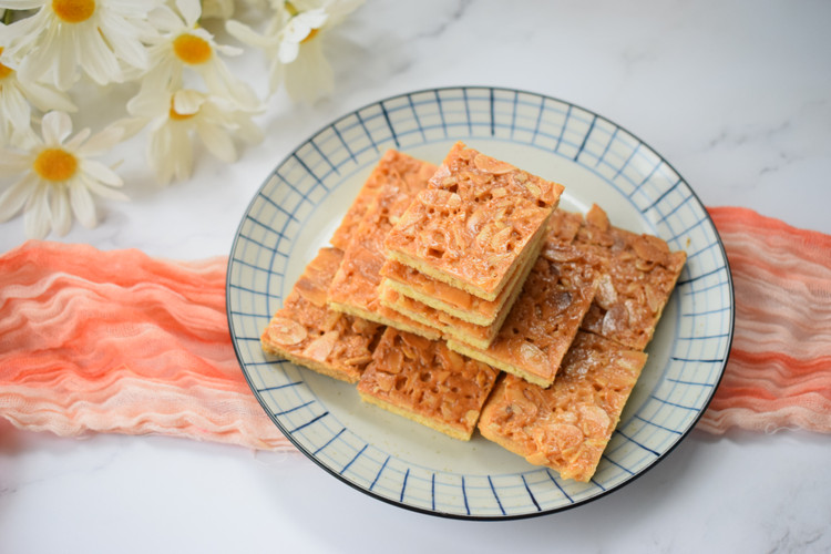 焦糖杏仁饼干的做法