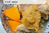 #LG御见美好食光#猴头菇石斛煲骨头-养胃的做法