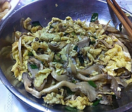 蘑菇炒鸡蛋的做法