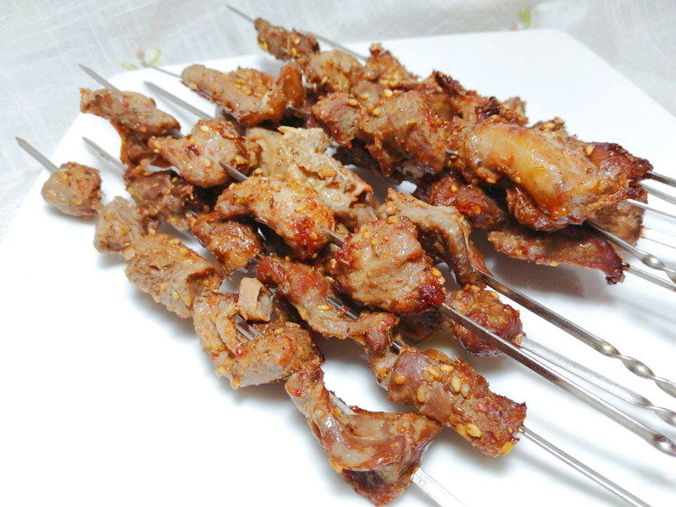 烤羊肉串的做法