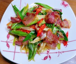 #滴滴鲜香 味道美极#小炒腊肉的做法