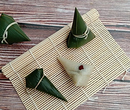 #甜粽VS咸粽，你是哪一党？#豆沙粽的做法