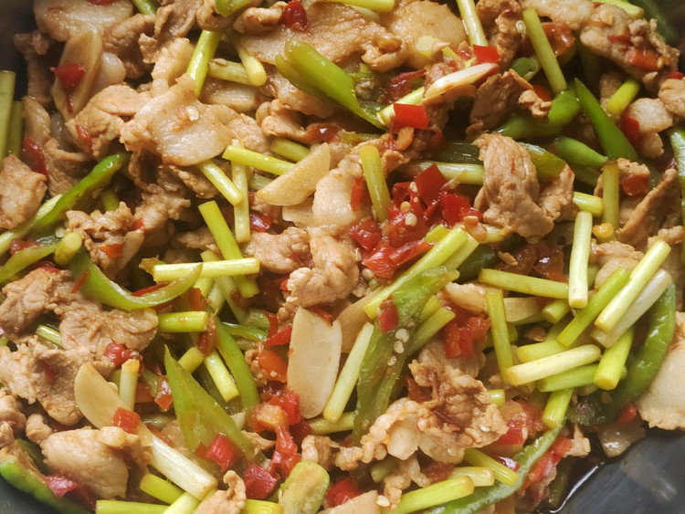 剁椒炒肉片的做法
