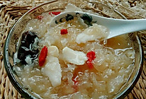银耳羹的做法