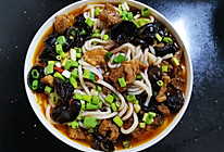 鲜滑香：大块牛腩米粉的做法