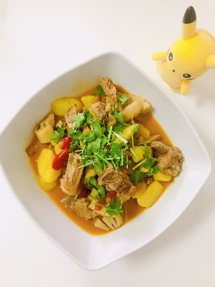 莲藕土豆炖排骨的做法