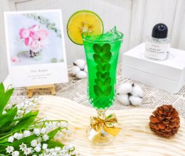 #“酒”是要开心#绿野仙踪——特调鸡尾酒的做法