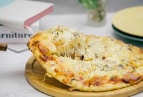 #2021亲子烘焙组——“焙”感幸福# 花蛤海鲜PIZZA的做法